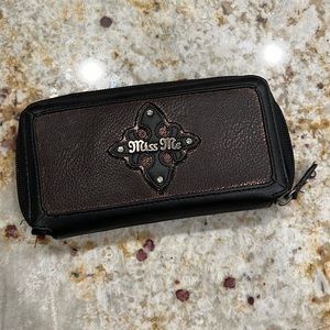 Miss Me wallet